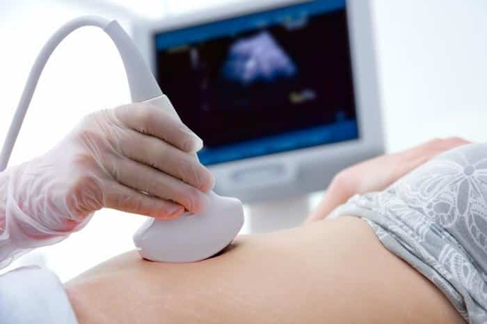Consultas y tratamientos durante el primer trimestre del embarazo