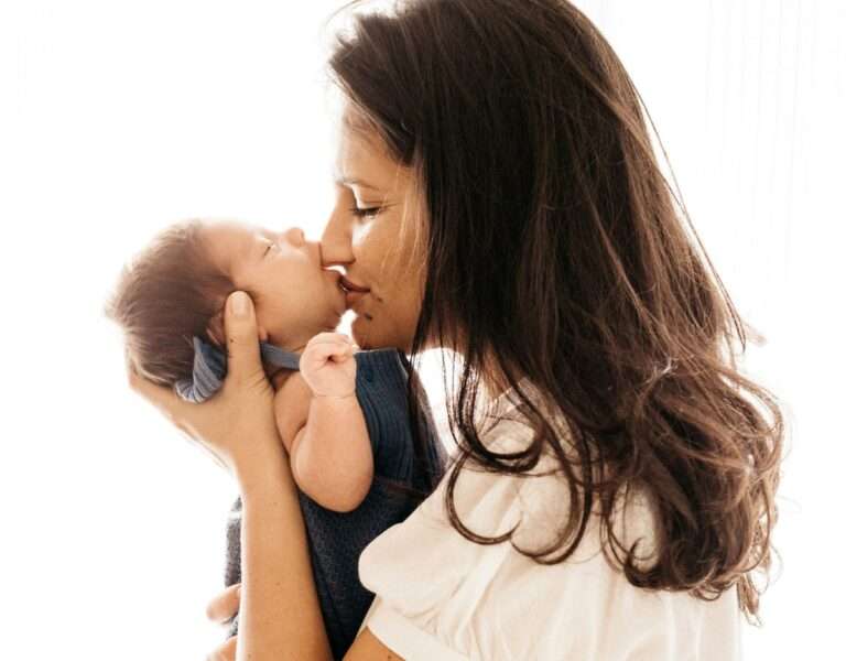 Home Elementor cambios-en-el-cerebro-al-ser-madre.j