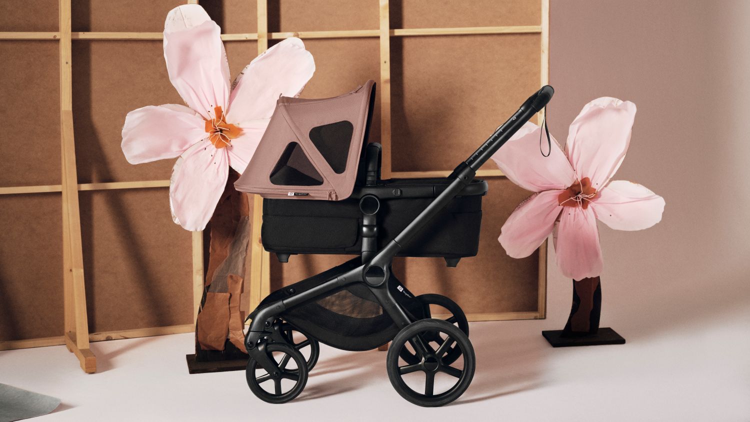 Bugaboo presenta Dusty Pink: el nuevo color queda la bienvenida a la ...